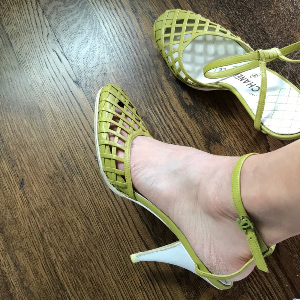 Chanel lattice basketweave heels size 38